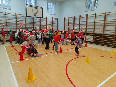 f6343592-1607-495f-aebd-5ee2c6777d70 f6343592-1607-495f-aebd-5ee2c6777d70